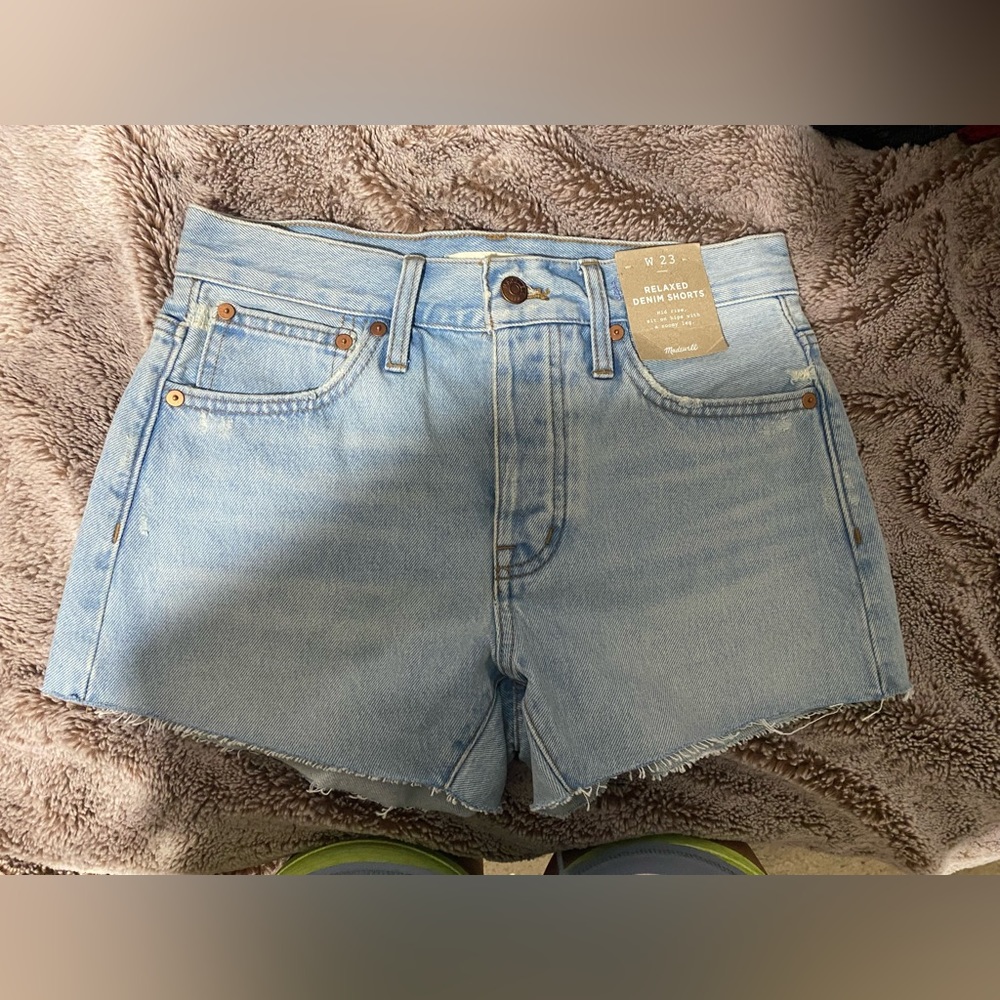 Madewell Relaxed Mid Rise Shorts